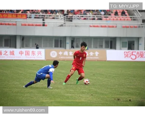 欧阳鼎足球:探索中国足球新风潮与青训发展之路